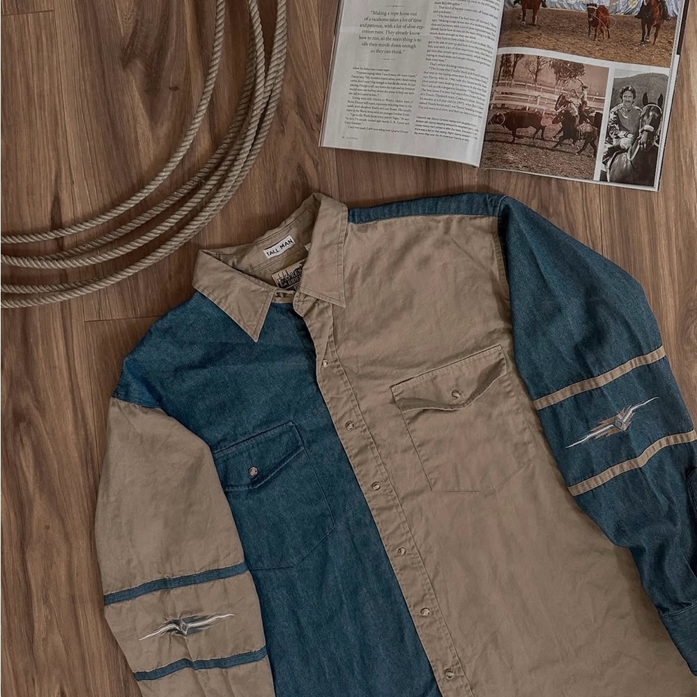 Express Rider Vintage Western Button Up